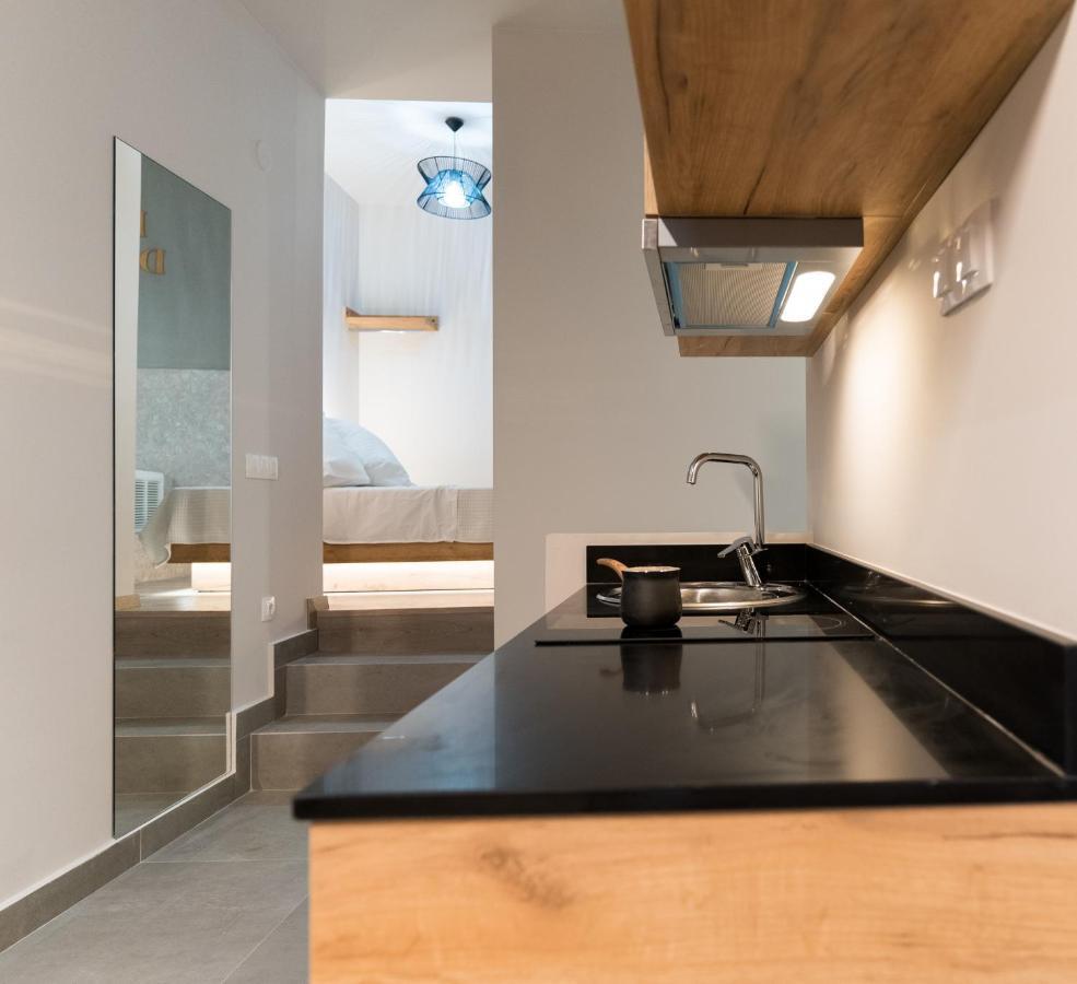 Jacuzzi Suite Piazza Dei Leoni Heraklion  Luaran gambar