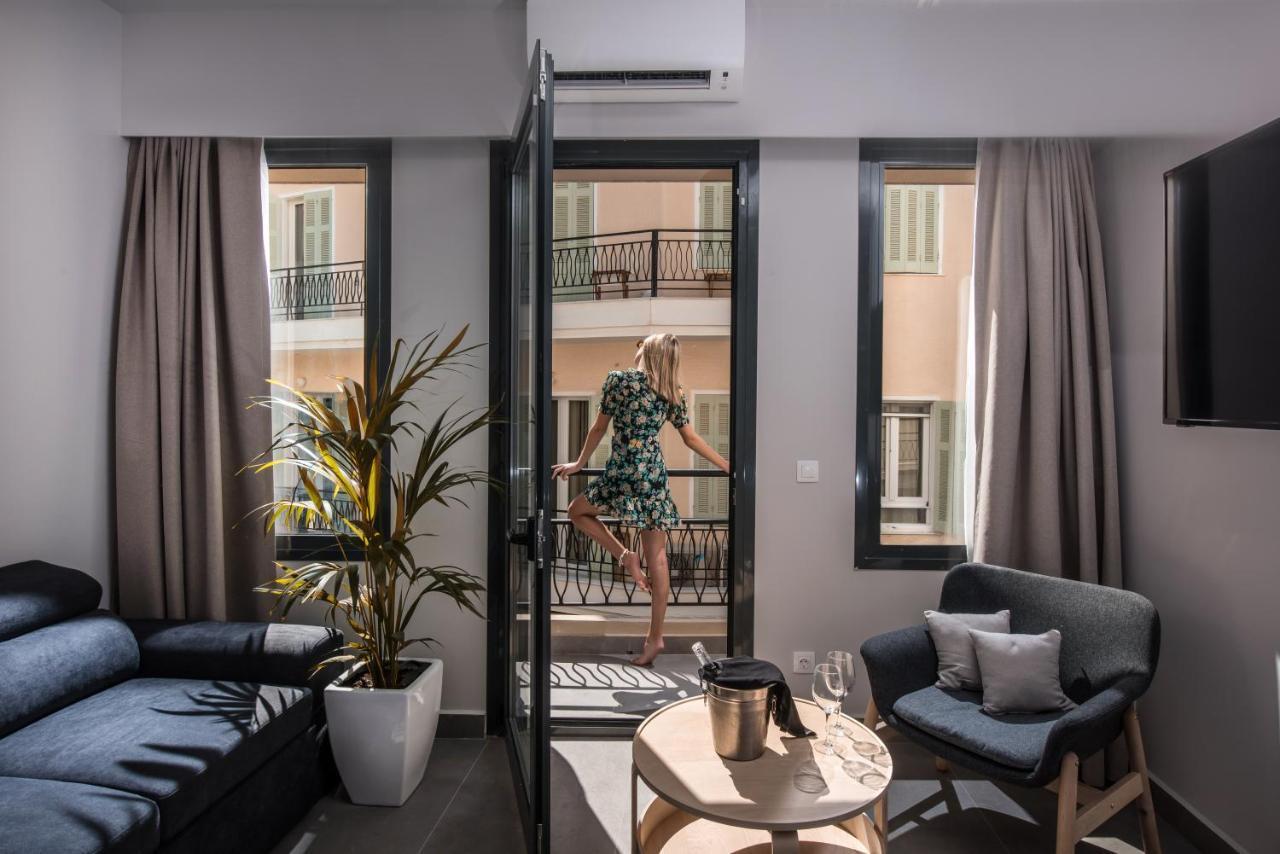 Jacuzzi Suite Piazza Dei Leoni Heraklion  Luaran gambar