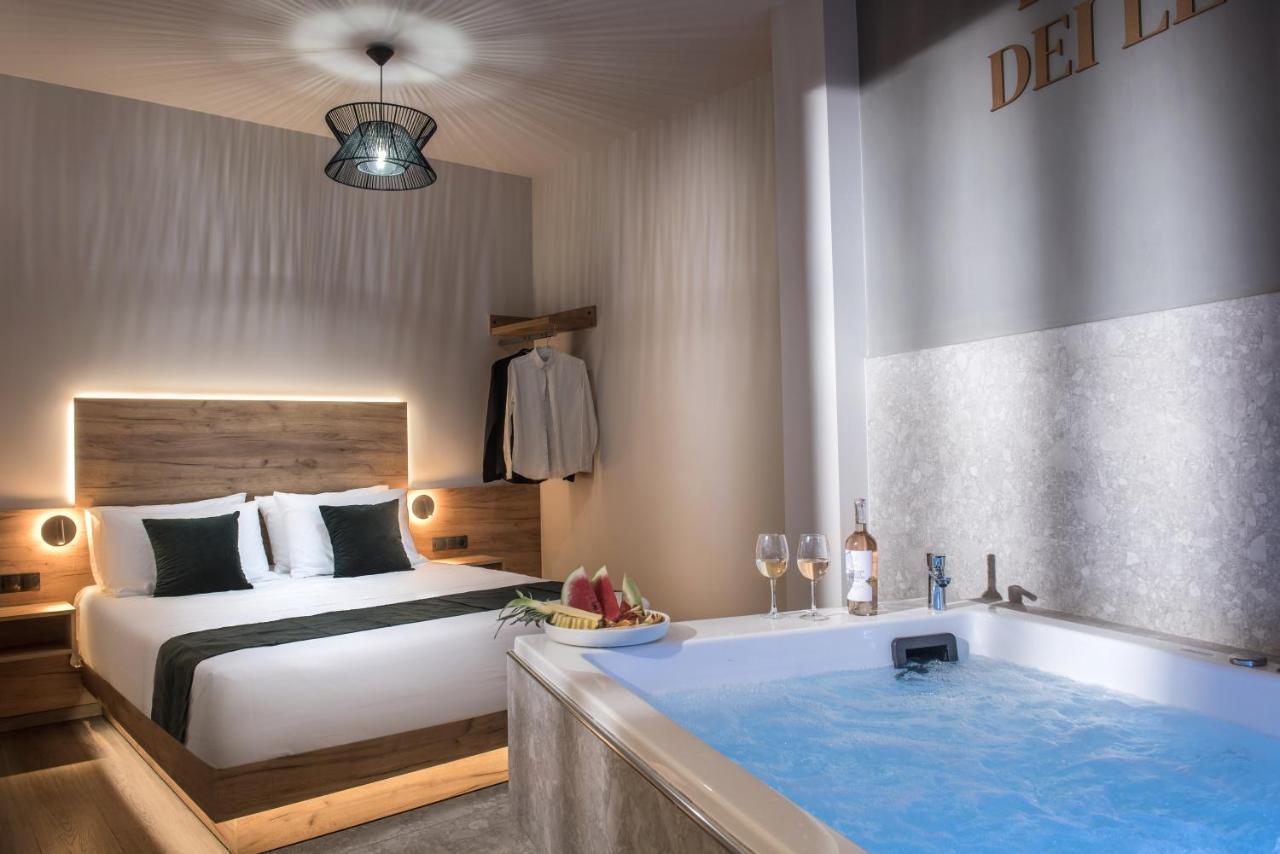 Jacuzzi Suite Piazza Dei Leoni Heraklion  Luaran gambar